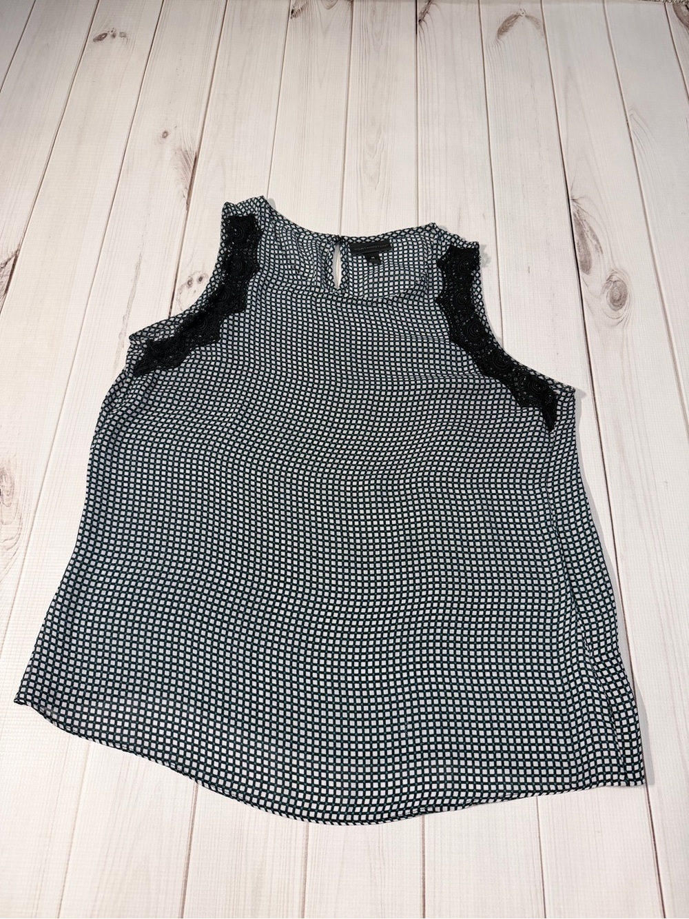 Worthington Black & White Geometric Lace-Trim Sleeveless Top